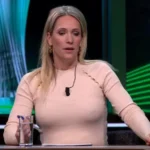 Deze foto van Helene Hendriks in hockey pakje gaan hard rond😳