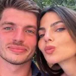 Max Verstappen en Kelly Piquet delen voor het eerst duidelijke foto’s van dochtertje Lily